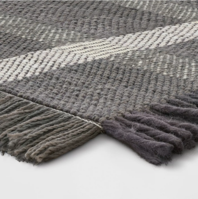 Size 5'X7' Color Gray Hand Made Wool Buffalo Plaid Rug