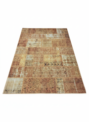 7'x 9' Warm Tan Cream & Rust  Rectangular Washable Area Rug in Distressed Vintage Pattern.