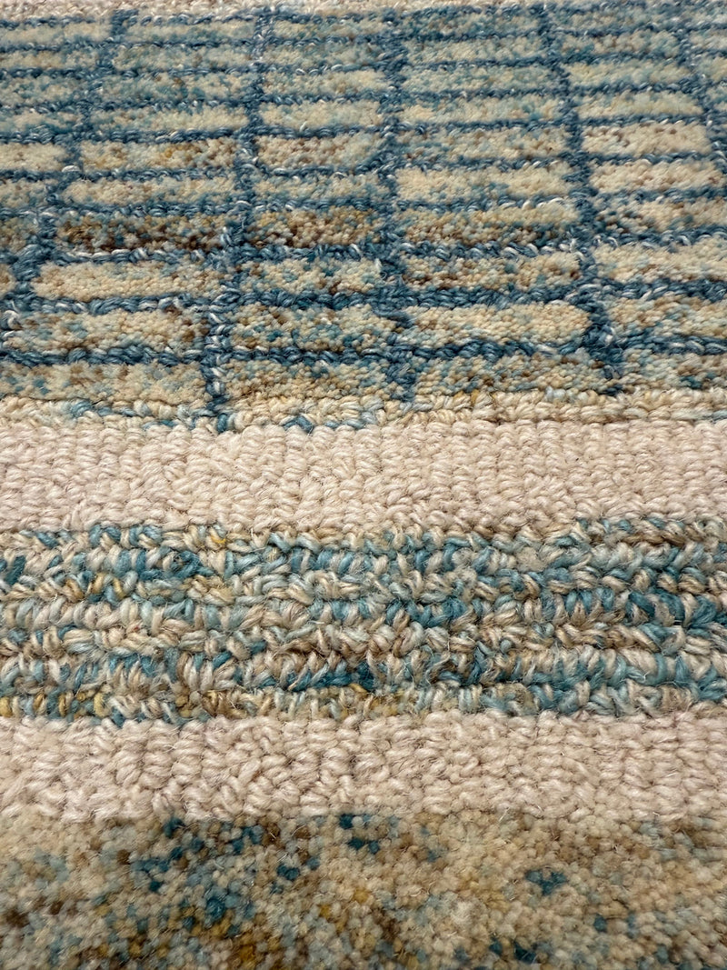 Size 5x8 Hand Made Wool Pile Area Rug