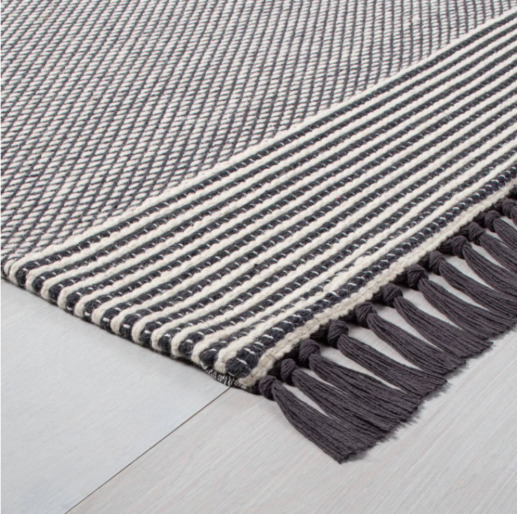 5' x 7' Railroad Gray Textured Border Stripe Area Rug