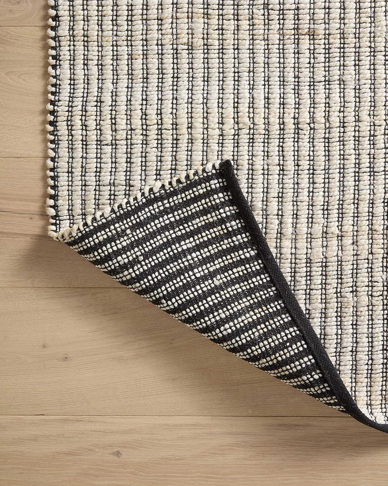 Loloi Angela Rose x Colton Ivory/Black 5'-0" x 7'-0" ‎Handmade Hand Woven Area Rug