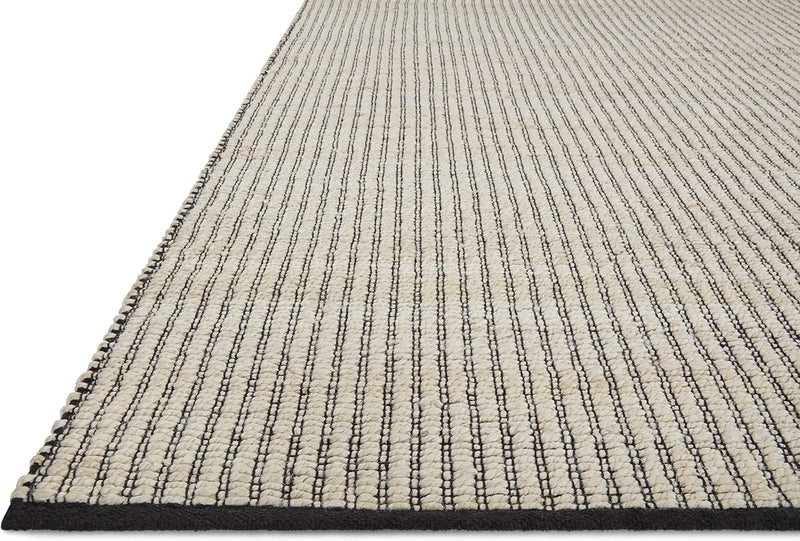 Loloi Angela Rose x Colton Ivory/Black 5'-0" x 7'-0" ‎Handmade Hand Woven Area Rug
