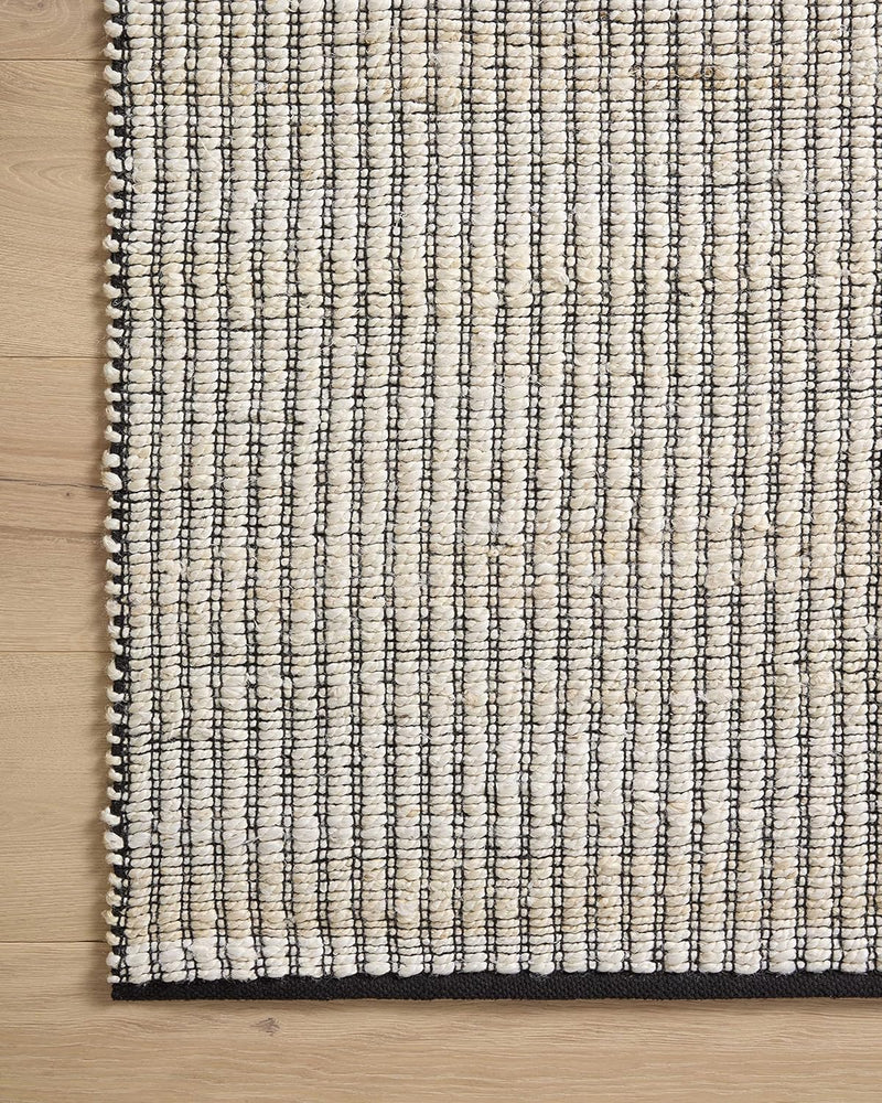 Loloi Angela Rose x Colton Ivory/Black 5'-0" x 7'-0" ‎Handmade Hand Woven Area Rug