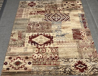 Size 5'x7' Area Rug