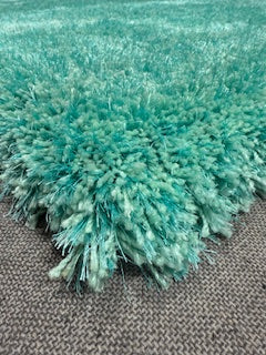 5' x 7' Green Shag Area Rug