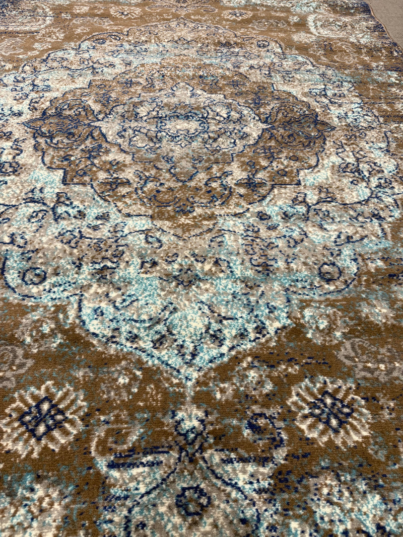 5' x 7' Area Rug