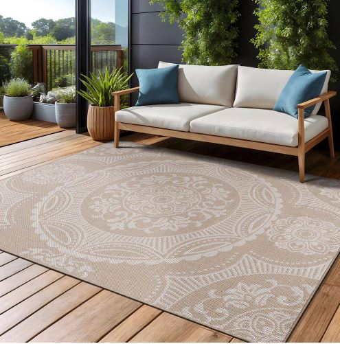 5 ft. x 7 ft. Beige/White Medallion Indoor/Outdoor Area Rug