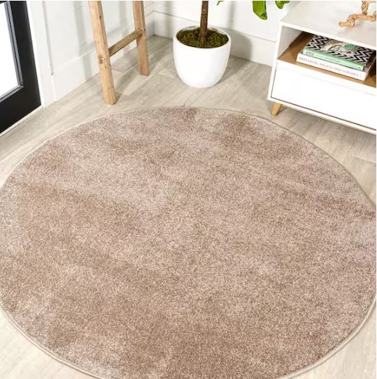 Haze Solid Low-Pile Beige 4 ft. Round Area Rug