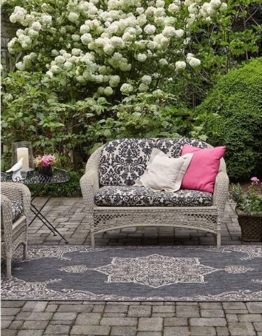 Charcoal Gray Antique Outdoor 4 ft. x 6 ft. Area Rug
