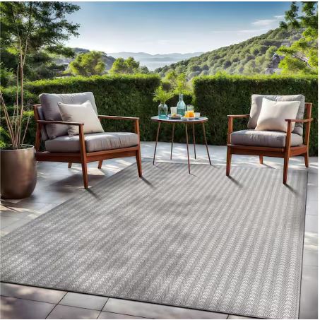 6 ft. x 9 ft. Arrow Gray Chevron Striped Washable Indoor Outdoor Area Rug