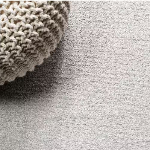 Haze Solid Low-Pile Ivory 5 ft. Round Area Rug