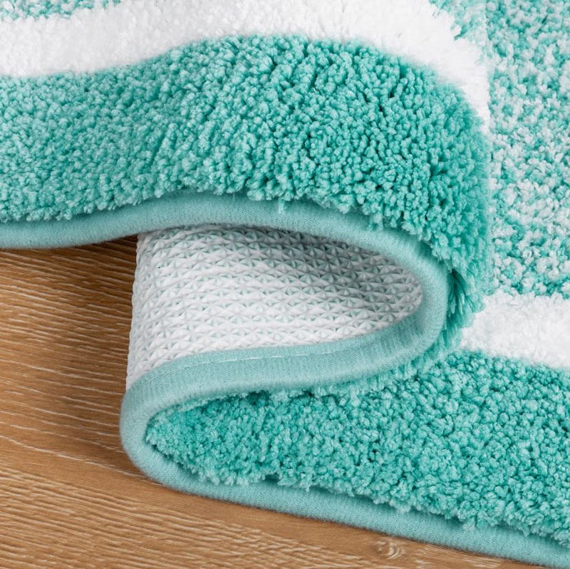 4 Piece Soft Absorbent Microfiber Bath Rug Set with Non-Slip Backing (Set of 4)