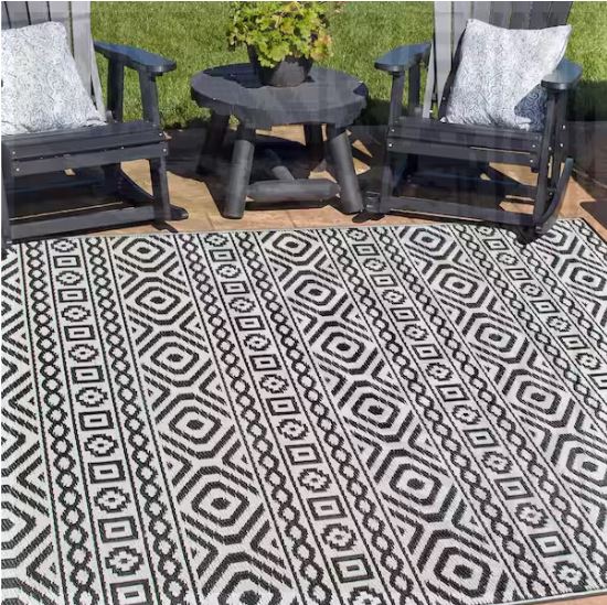 Hawaii Black 8 ft. x 10 ft. Contemporary Geometric Reversible Plastic Outdoor Area Rug