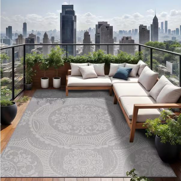 Waikiki Grey/White 8 ft. x 10 ft. Medallion Indoor/Outdoor Area Rug