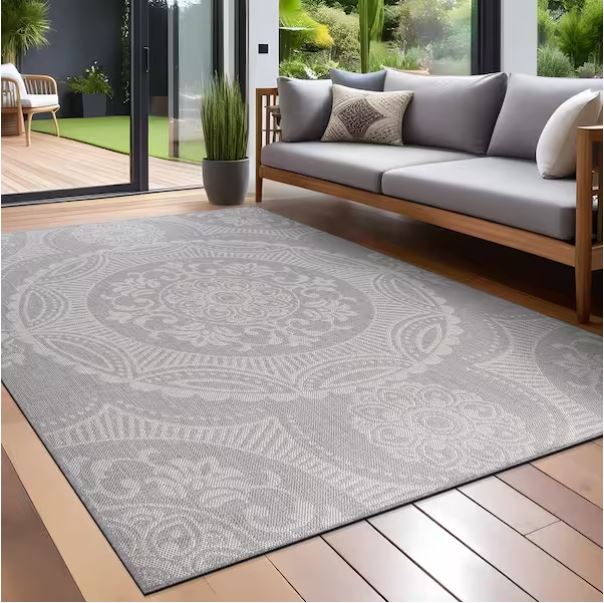 Waikiki Grey/White 8 ft. x 10 ft. Medallion Indoor/Outdoor Area Rug