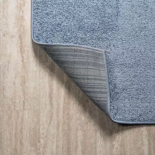 Haze Solid Low-Pile Classic Blue 5 ft. Round Area Rug