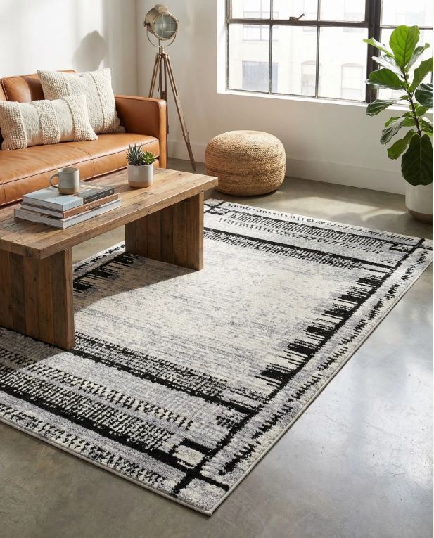 5' 3 x 8' Black and White Tagine Area Rug