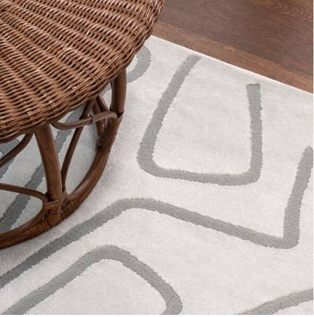 Alcina Modern Scandinavian Graphic Lines High-Low White/Light Gray 5 ft. x 8 ft. Area Rug