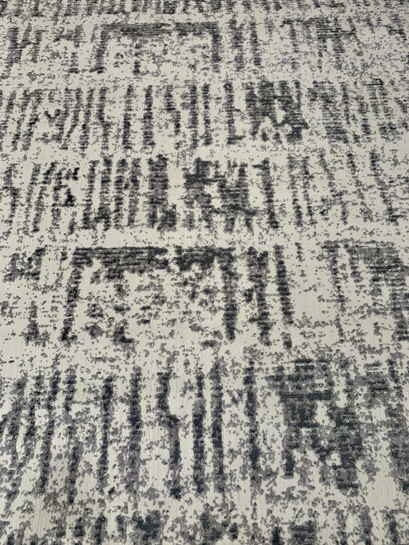 8'x10' Large Grey & Cream Ultra Soft Mico-Shag Area Rug