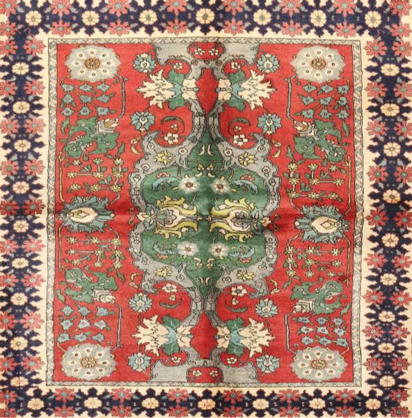 Square 6ft Fire Brick Red Machine Washable Traditional Rug