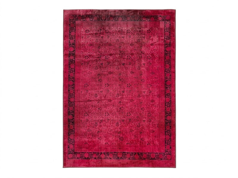 5' x 8' Area Rug