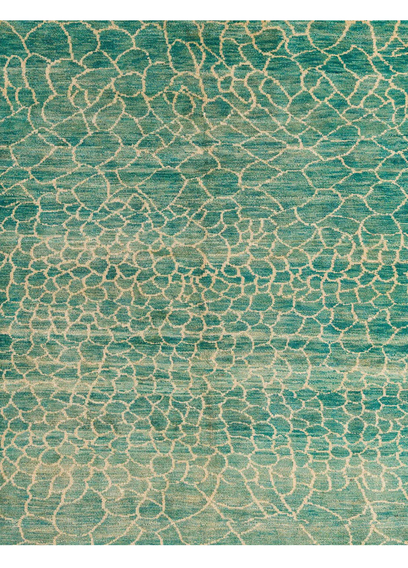 7' x 9' Area Rug
