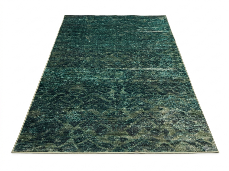 6' x 9' Green Area Rug