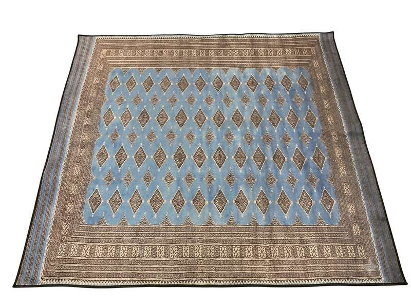 7' x 7' Square Area Rug