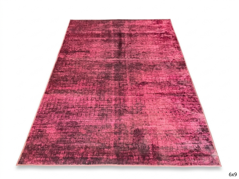 6' x 9' Area Rug