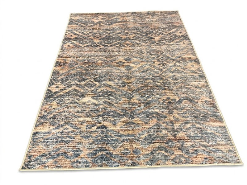 6' x 9' Area Rug