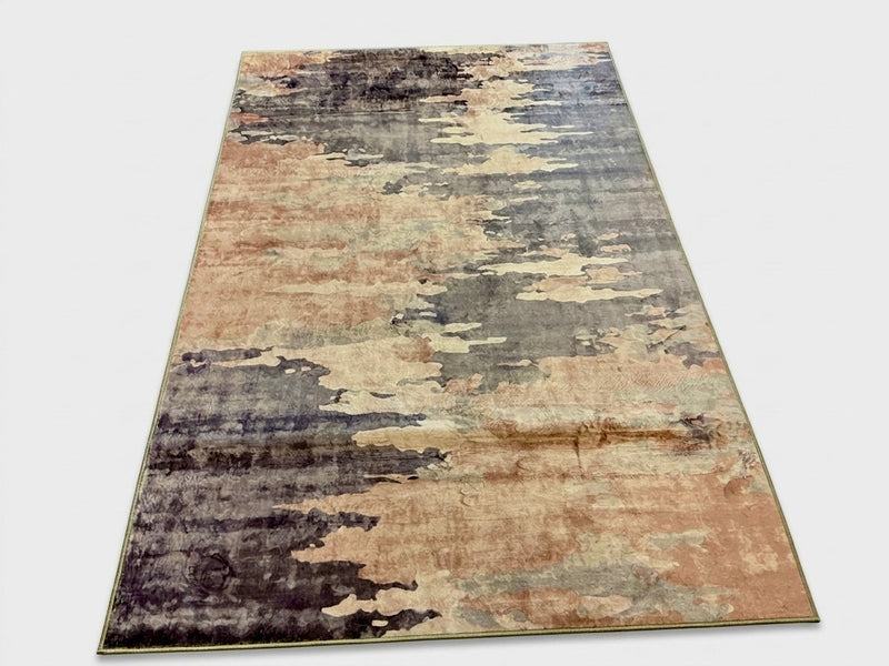 5' x 8' Area Rug
