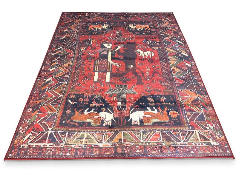 7' x 9' Area Rug