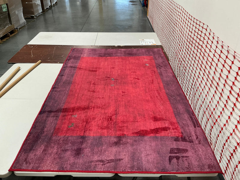 5' x 8' Area Rug