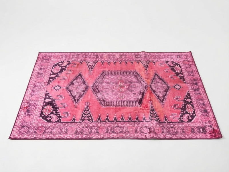 5' x 7' Area Rug