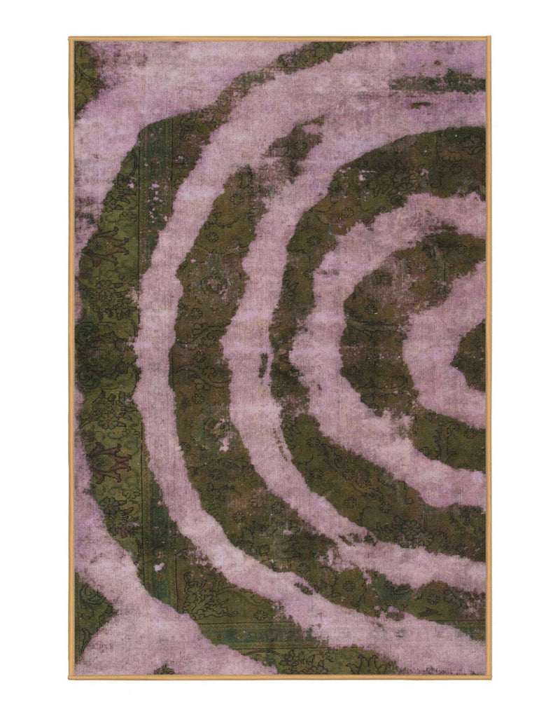 7' x 9' Area Rug