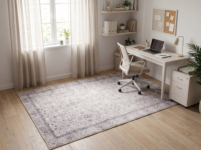 5' x 7' Area Rug