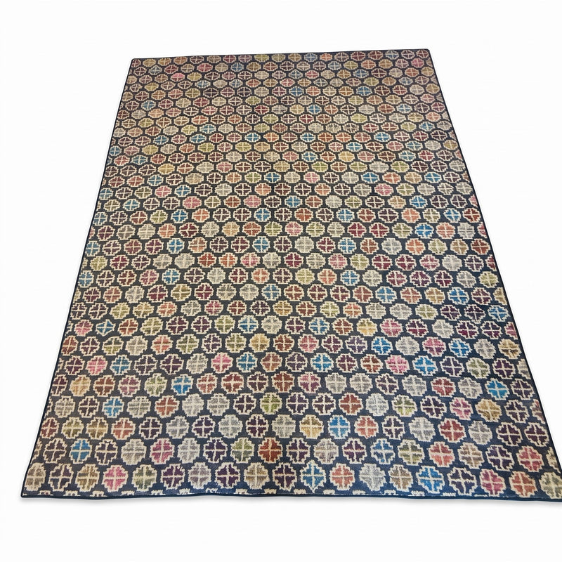 8' x 10' Area Rug