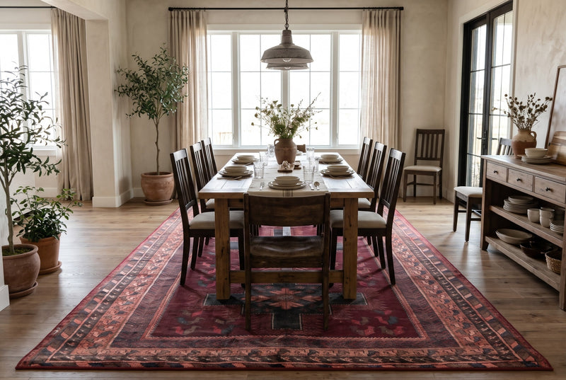 7' x 10' Area Rug