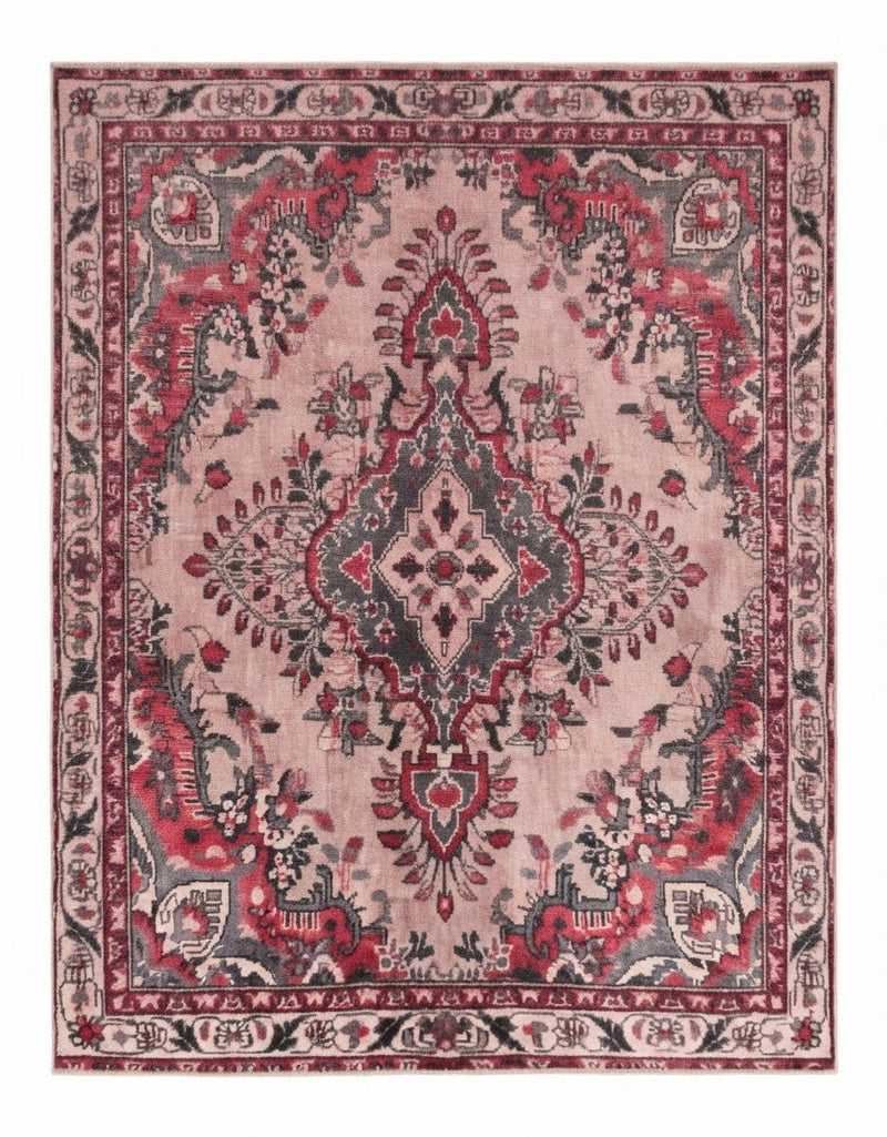 7' x 9' Area Rug