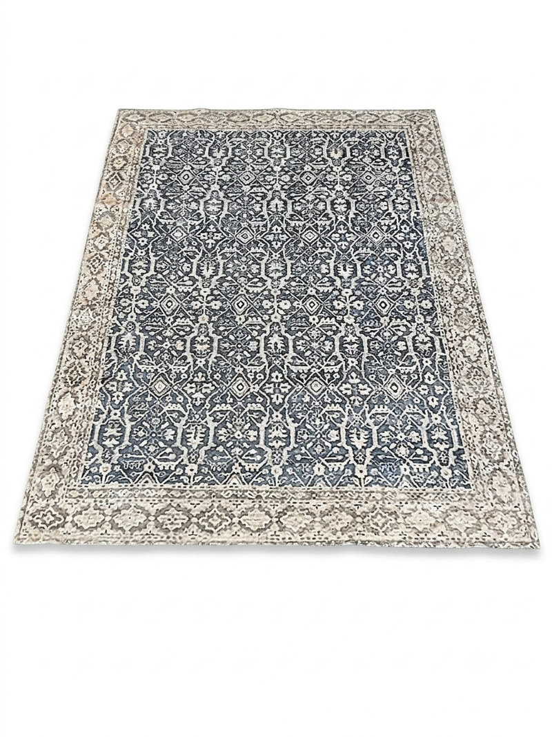 5' x 7' Rectangular Blue Ivory Geometric Traditional Washable Area Rug